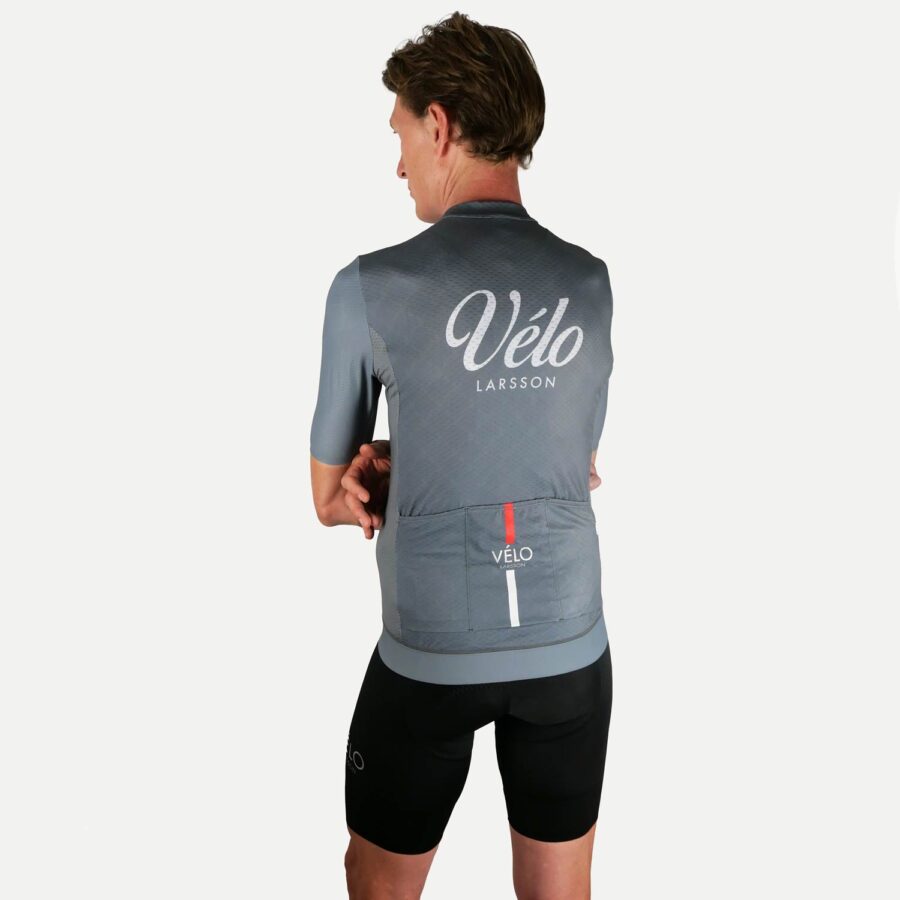 Men’s Classic Short Sleeve Jersey, Graphite | VÉLO LARSSON - Premium Cycling Apparel